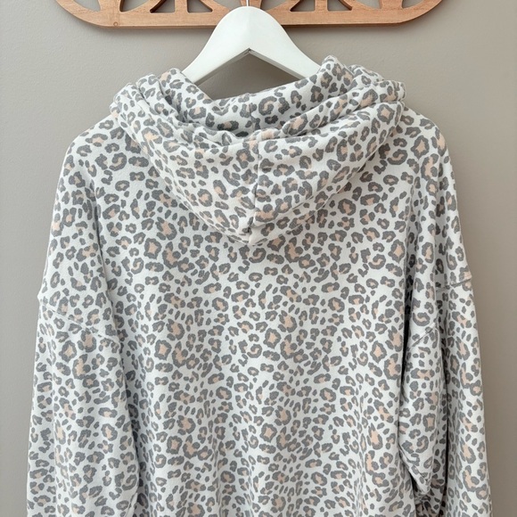 American Eagle Outfitters Pullover Leopard Print Hoodie Sz Medium - Picture 7 of 10
